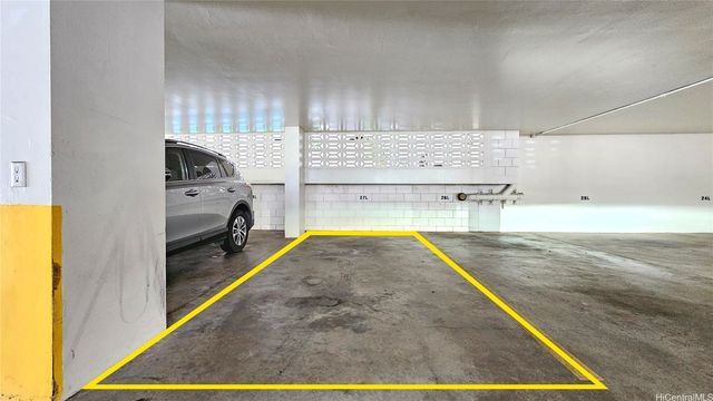 1624 Kanunu Street 304, Honolulu, HI 96814