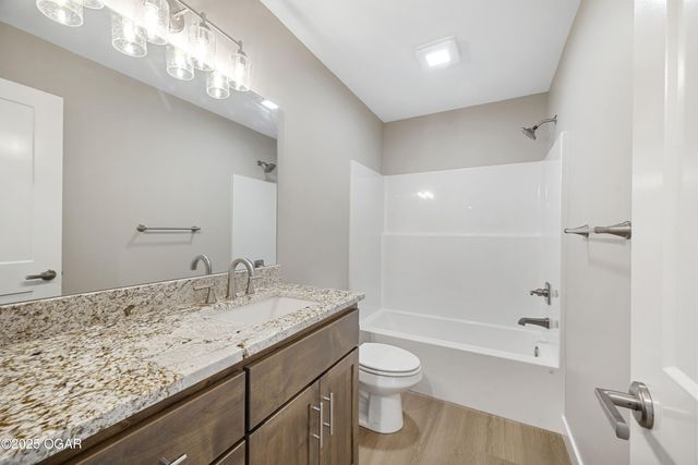 1817 Ohio Avenue, Joplin, MO 64804