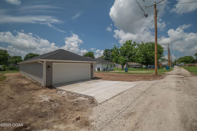 1817 Ohio Avenue, Joplin, MO 64804