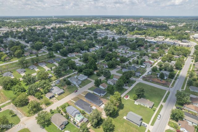 1817 Ohio Avenue, Joplin, MO 64804
