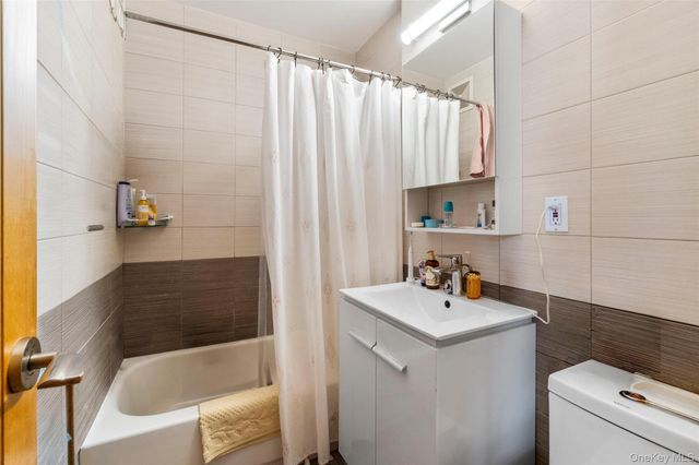 735 Avenue W 3L, Brooklyn, NY 11223