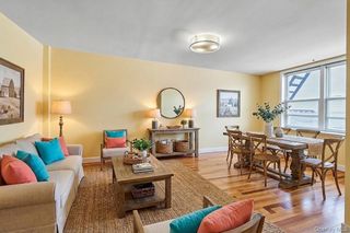 735 Avenue W 3L, Brooklyn, NY 11223