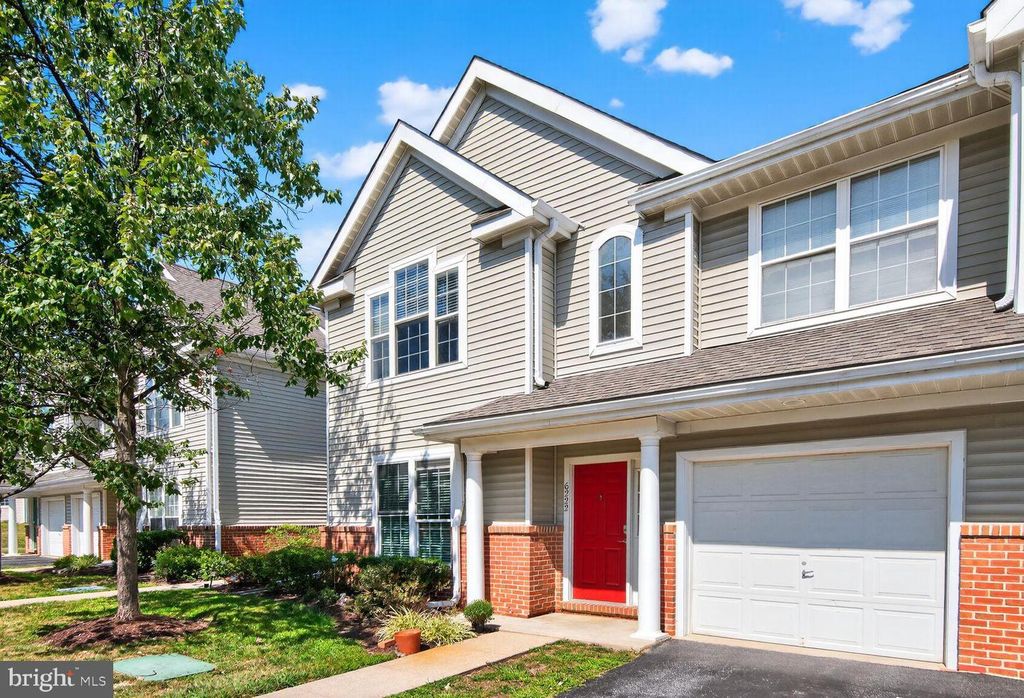 Image 18 of property listing at 6222 WILD SWAN WAY #203, Columbia, MD 21045