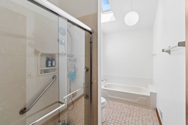 1108 E Oxford Lane, Arlington Heights, IL 60004