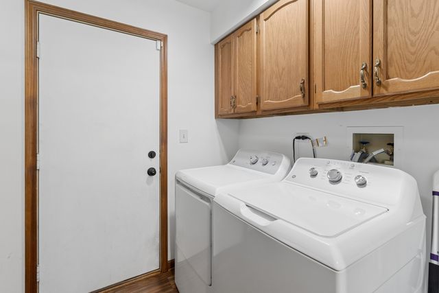 1108 E Oxford Lane, Arlington Heights, IL 60004