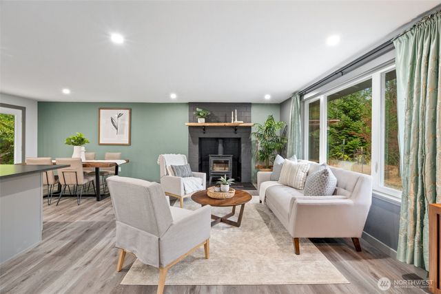13704 Wright Bliss Road NW, Gig Harbor, WA 98329