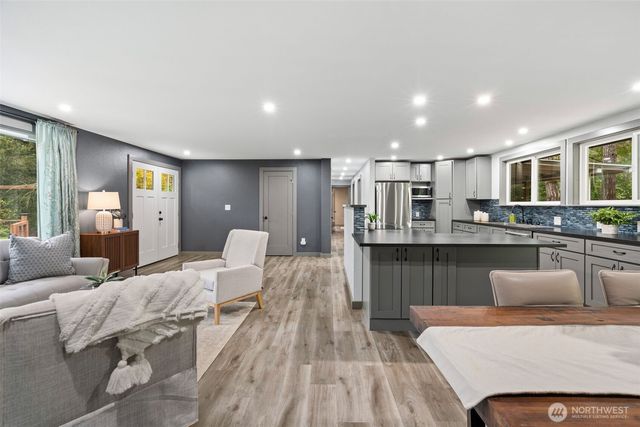13704 Wright Bliss Road NW, Gig Harbor, WA 98329