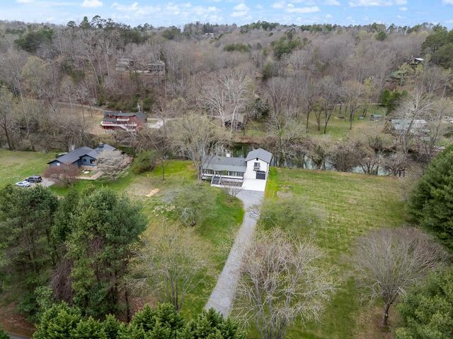 284 Smokeford Road, Murphy, NC 28906