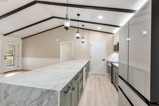 284 Smokeford Road, Murphy, NC 28906