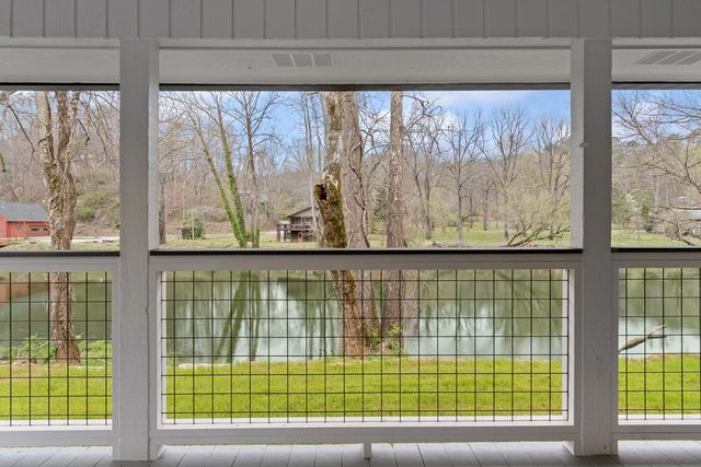 284 Smokeford Road, Murphy, NC 28906