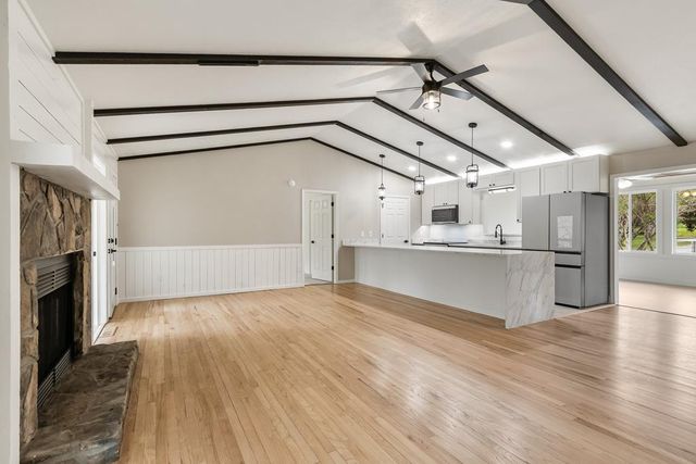 284 Smokeford Road, Murphy, NC 28906
