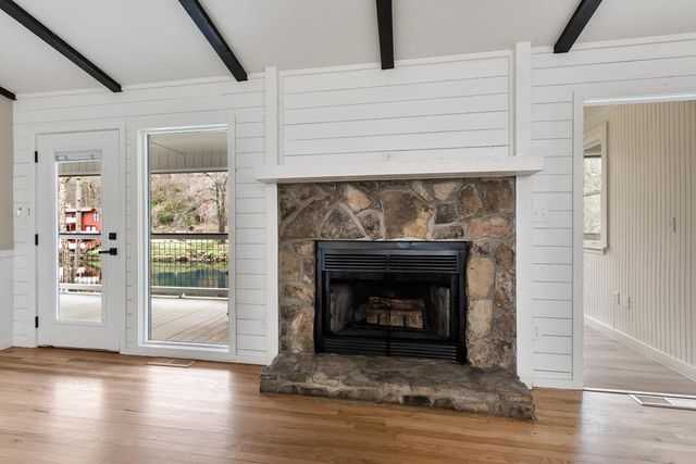 284 Smokeford Road, Murphy, NC 28906