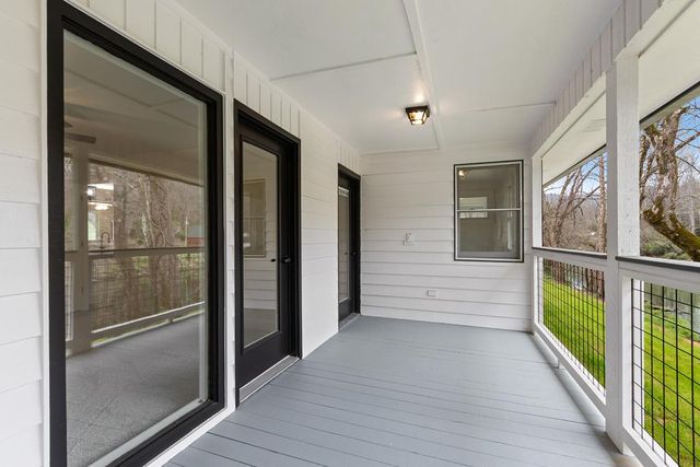 284 Smokeford Road, Murphy, NC 28906
