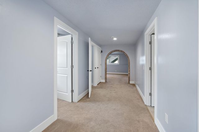 3732 81st Avenue N, Brooklyn Park, MN 55443