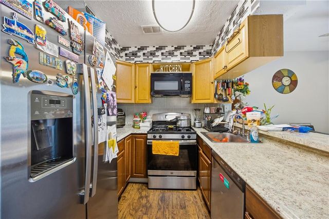 6718 Colchester Place, Norcross, GA 30093