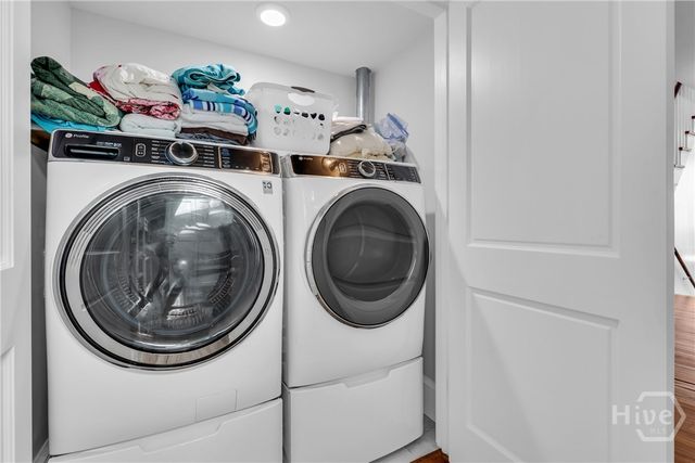 112 W Taylor Street, Savannah, GA 31401