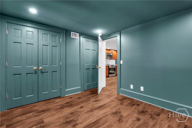 112 W Taylor Street, Savannah, GA 31401