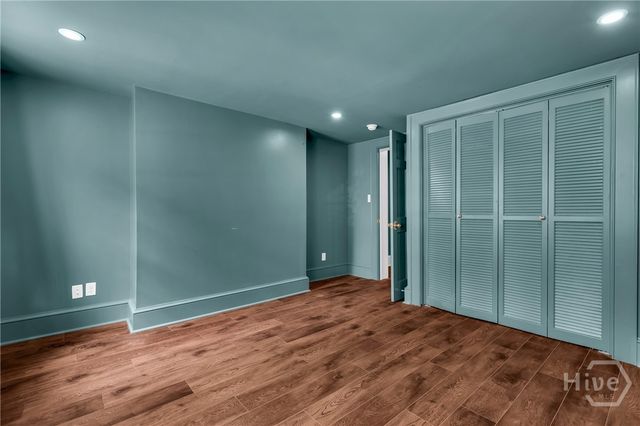 112 W Taylor Street, Savannah, GA 31401