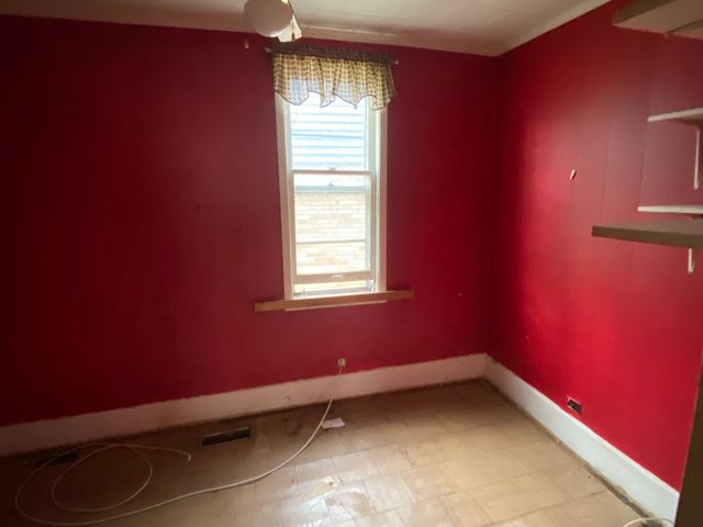 3606 Emerald Avenue, Steger, IL 60475