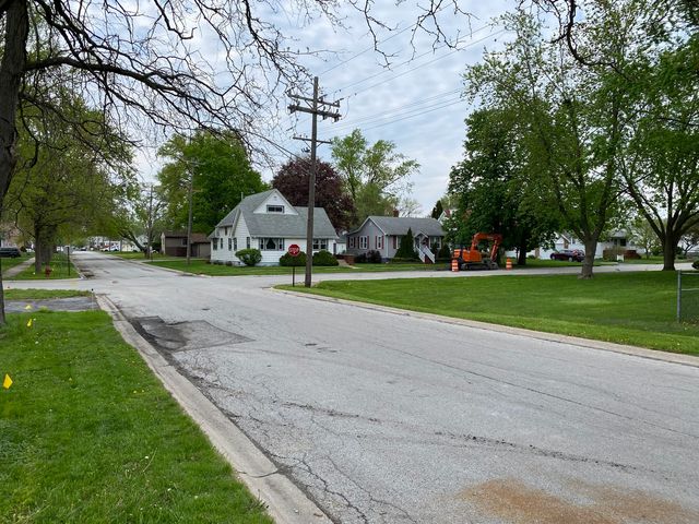 3606 Emerald Avenue, Steger, IL 60475