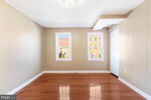 424 S EDEN ST, Baltimore, MD 21231