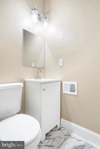 424 S EDEN ST, Baltimore, MD 21231