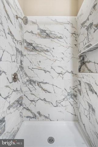 424 S EDEN ST, Baltimore, MD 21231