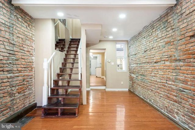 424 S EDEN ST, Baltimore, MD 21231