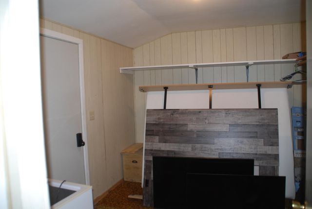 300 Alexander Street, Fayette, IA 52142