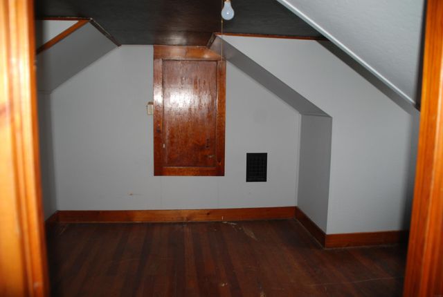 300 Alexander Street, Fayette, IA 52142