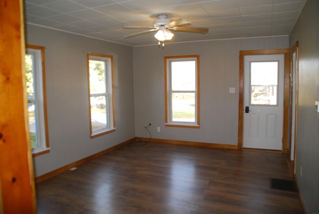 300 Alexander Street, Fayette, IA 52142