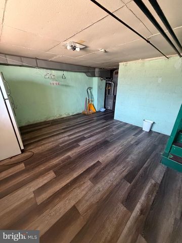 7136 KINDRED ST, Philadelphia, PA 19149