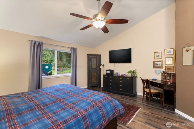 10278 NE Shore Drive, Indianola, WA 98342