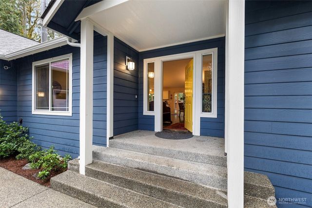 10278 NE Shore Drive, Indianola, WA 98342