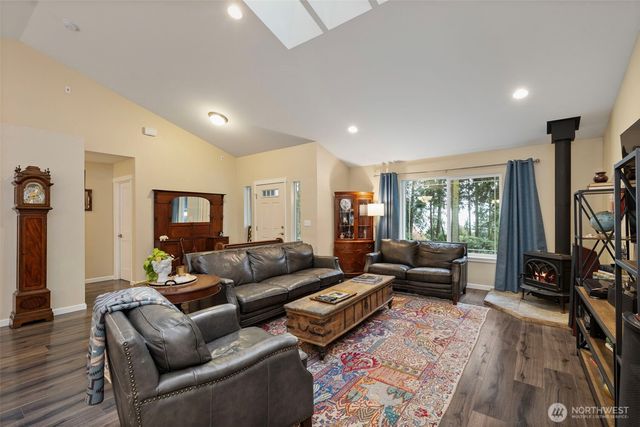 10278 NE Shore Drive, Indianola, WA 98342