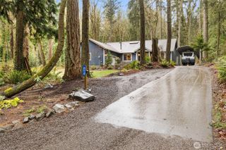 10278 NE Shore Drive, Indianola, WA 98342