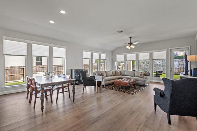171 William Clayton DR, Buda, TX 78610