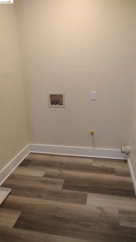1112 82Nd Ave, Oakland, CA 94621