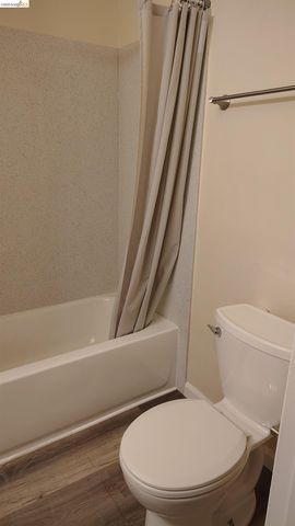 1112 82Nd Ave, Oakland, CA 94621