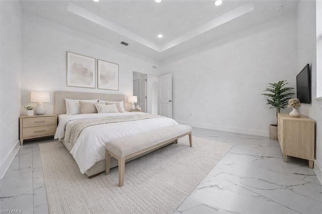 3813 25th ST SW, Lehigh Acres, FL 33976