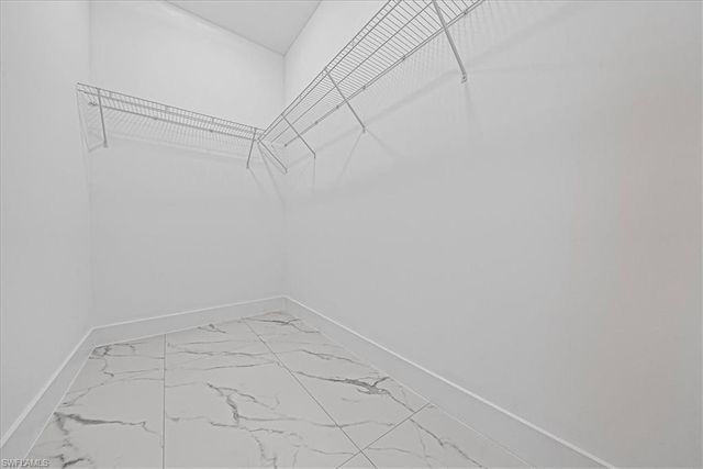 3813 25th ST SW, Lehigh Acres, FL 33976