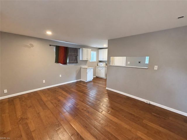 303 Ivey ST, Portsmouth, VA 23701