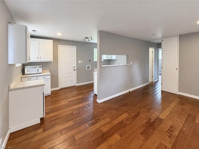 303 Ivey ST, Portsmouth, VA 23701