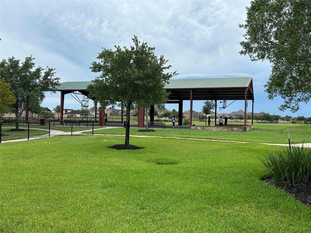 9439 Amethyst Glen Drive, Rosharon, TX 77583