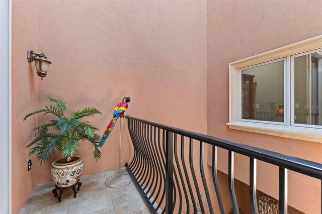 3819 W DALE AVENUE 6, Tampa, FL 33609
