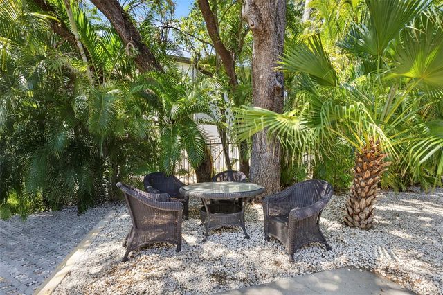 3819 W DALE AVENUE 6, Tampa, FL 33609