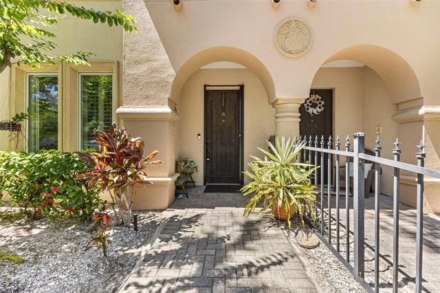 3819 W DALE AVENUE 6, Tampa, FL 33609