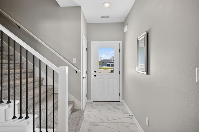 7000 Lake Ridge Avenue 70, Des Moines, IA 50320