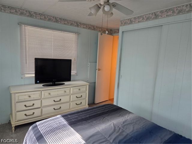 549 Freedom ST, North Fort Myers, FL 33917