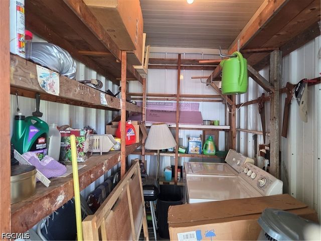 549 Freedom ST, North Fort Myers, FL 33917